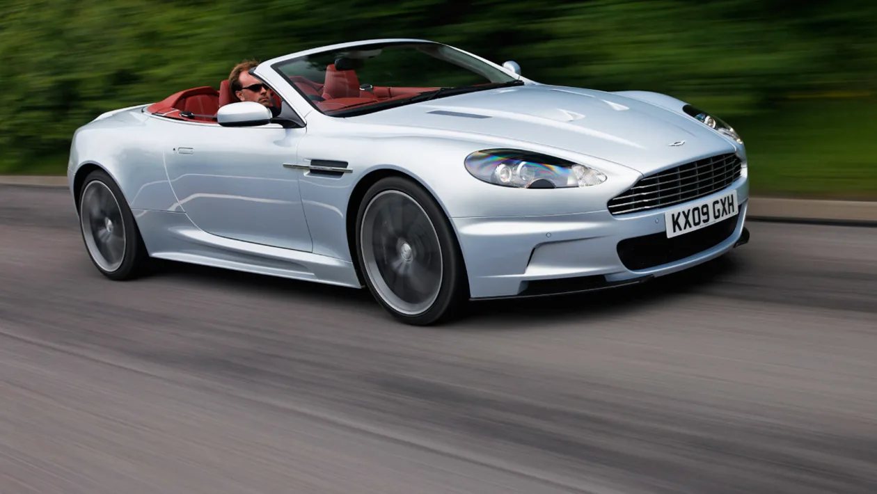 Aston Martin DBS Volante