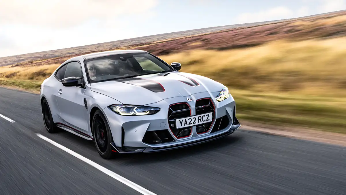 BMW M4 CSL (G82)