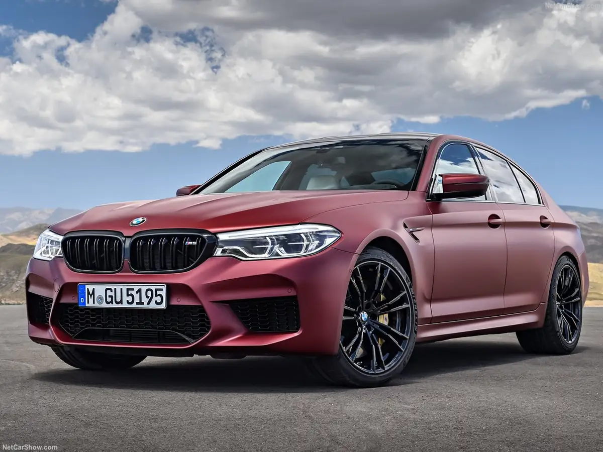 BMW M5 First Edition (F90)