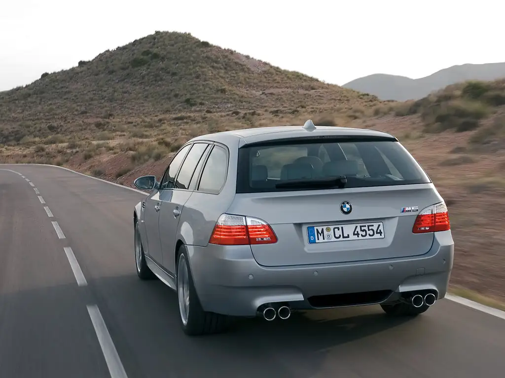 BMW M5 Touring (E61)